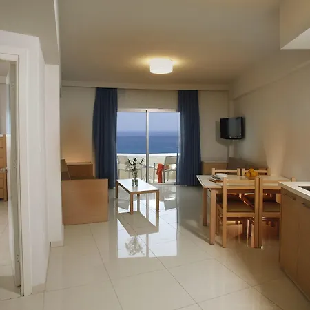 Sunrise Oasis & Waterpark Hotel Protaras