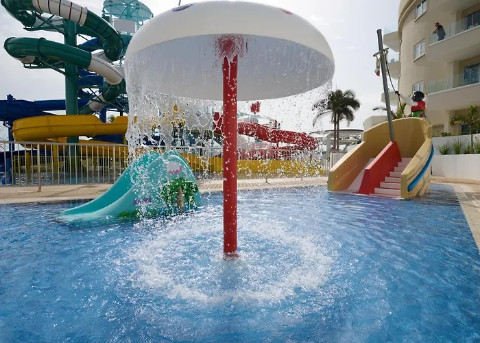 Sunrise Oasis & Waterpark 4*