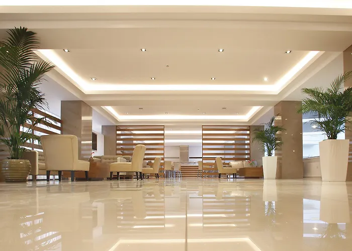 Sunrise Oasis & Waterpark 4* Protaras