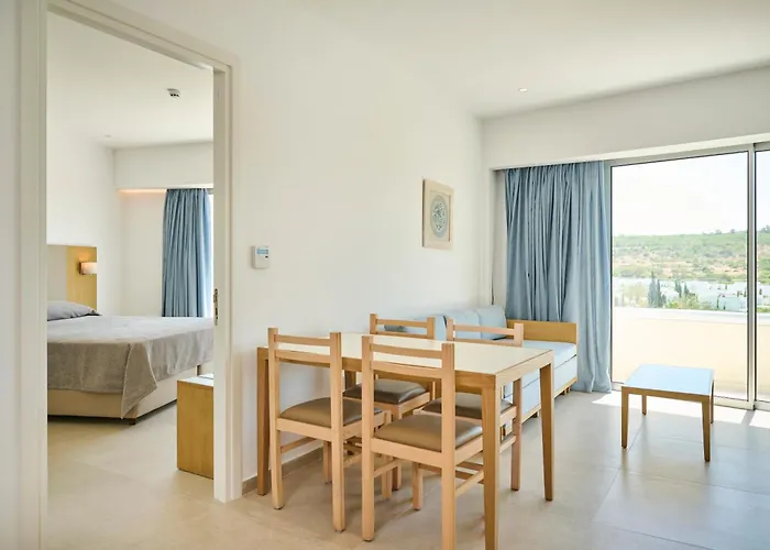 Sunrise Oasis & Waterpark Hotel Protaras