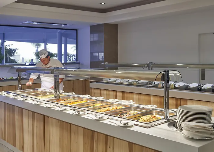 Sunrise Oasis & Waterpark 4*