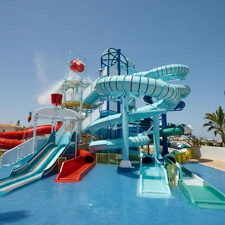 Hotel Sunrise Oasis & Waterpark