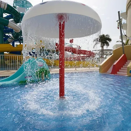 Sunrise Oasis & Waterpark 4*