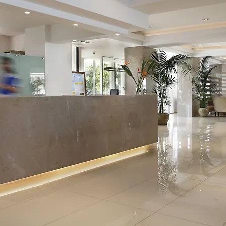 Sunrise Oasis & Waterpark Hotel 4*