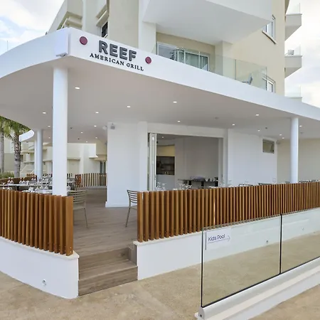 Hotel Sunrise Oasis & Waterpark Protaras