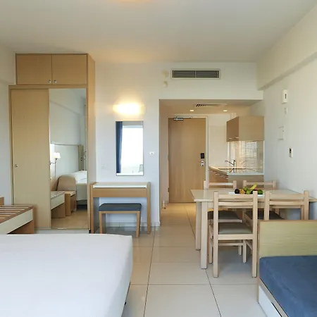 Sunrise Oasis & Waterpark Hotel