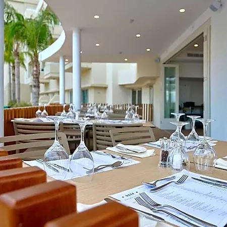 Sunrise Oasis & Waterpark 4* بروتاراس