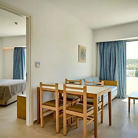 Sunrise Oasis & Waterpark 4*