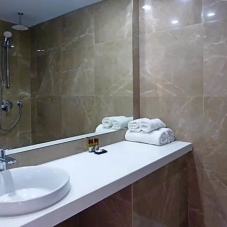 Sunrise Oasis & Waterpark بروتاراس