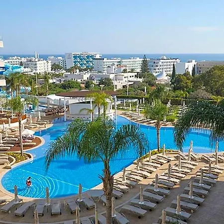 Sunrise Oasis & Waterpark 4*
