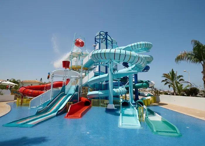 Отель Sunrise Oasis & Waterpark