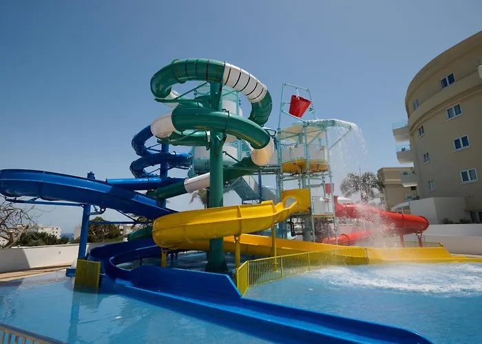 Sunrise Oasis & Waterpark Отель 4*