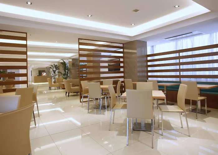 Отель Sunrise Oasis & Waterpark