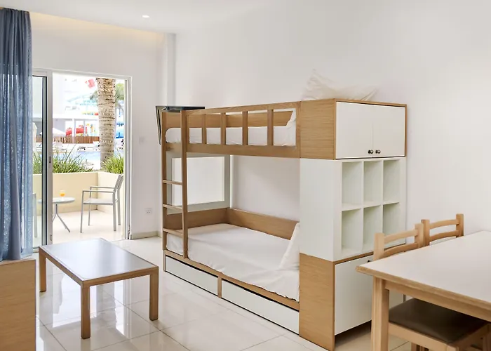 Sunrise Oasis & Waterpark Протарас