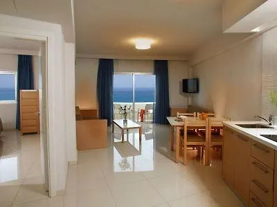 מלון Sunrise Oasis & Waterpark 4*