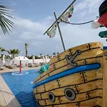 Sunrise Oasis & Waterpark Ξενοδοχείο 4*