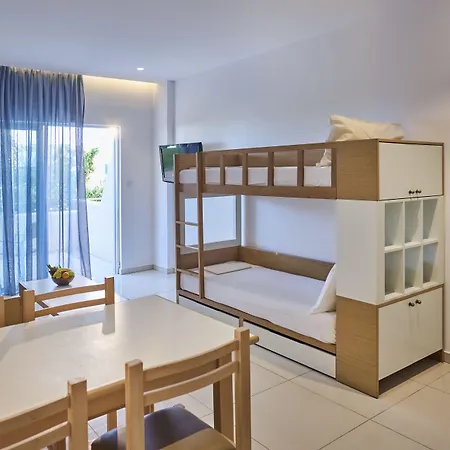 Sunrise Oasis & Waterpark Hotel